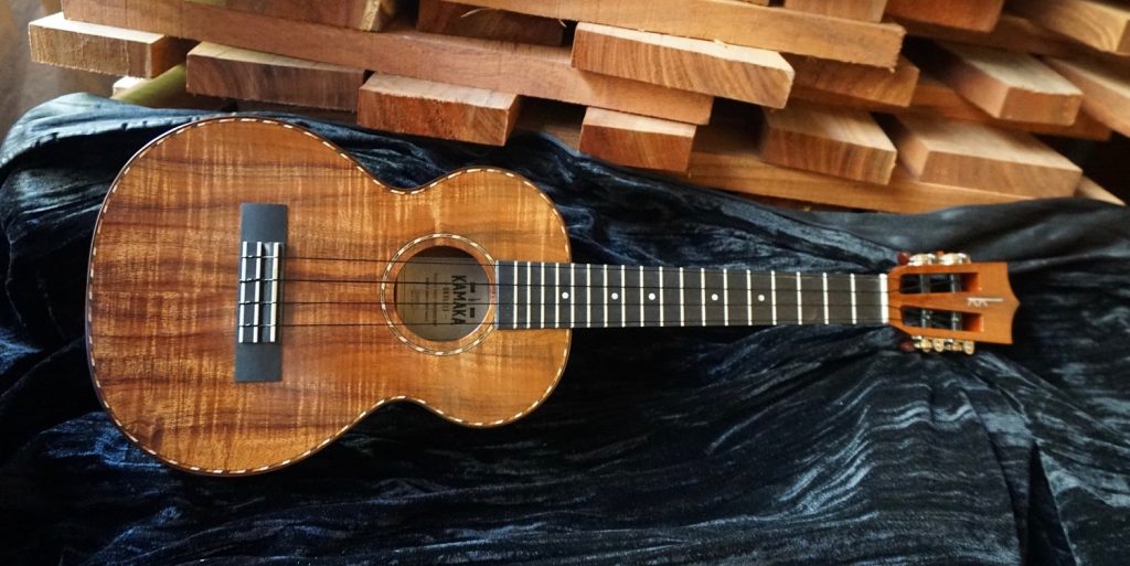 Kamaka Ukulele-Product